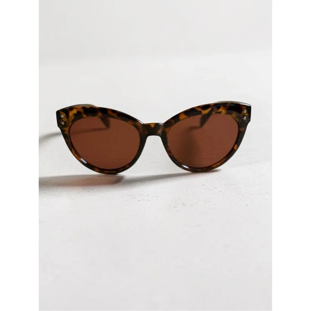 NEW Saint Owen X Curateur WYLDE Tortoise Shell Sunglasses with Faux Leather Case